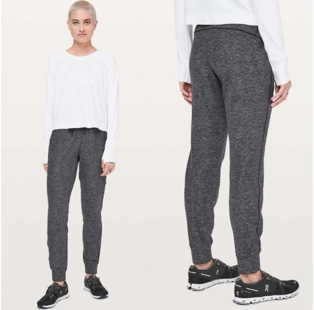Lululemon Ready to Rulu 30" Jogger Sz 8 Heathered Gray Athleisure Travel lounge